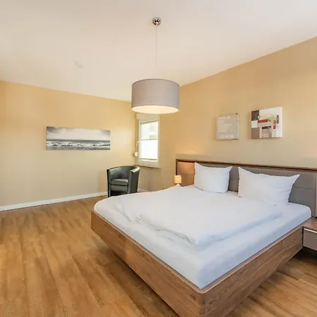 דירה Ost - Alex צינוביץ